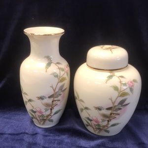 Vintage set of Yamaji Japan Vase & Ginger Jar with Bird on Cherry Blossom Branch